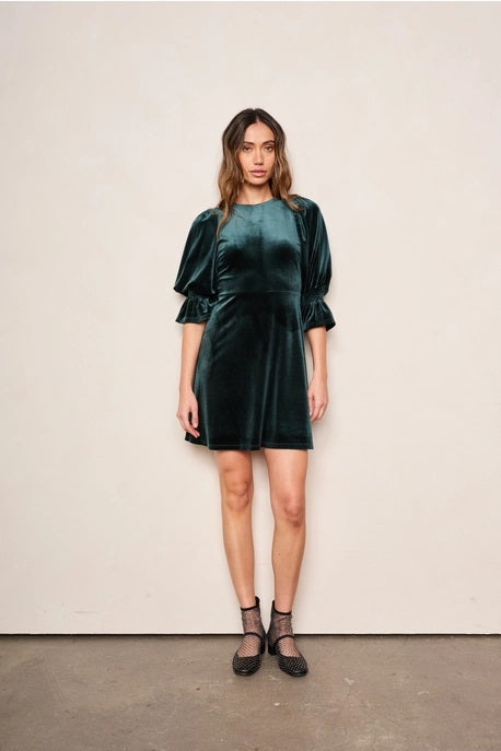 dRA Clothing Los Angeles, Phoebe Velvet Dress in Green Emerald - Boutique Dandelion