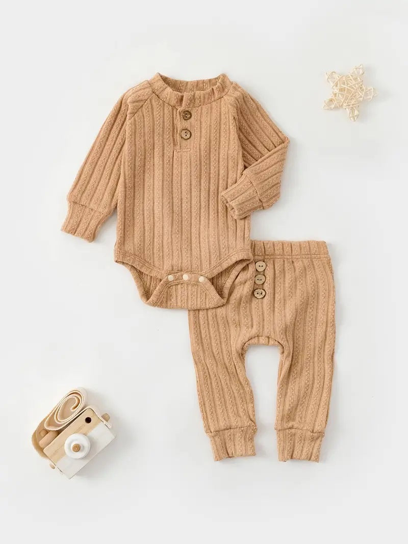 Milo Knit Set