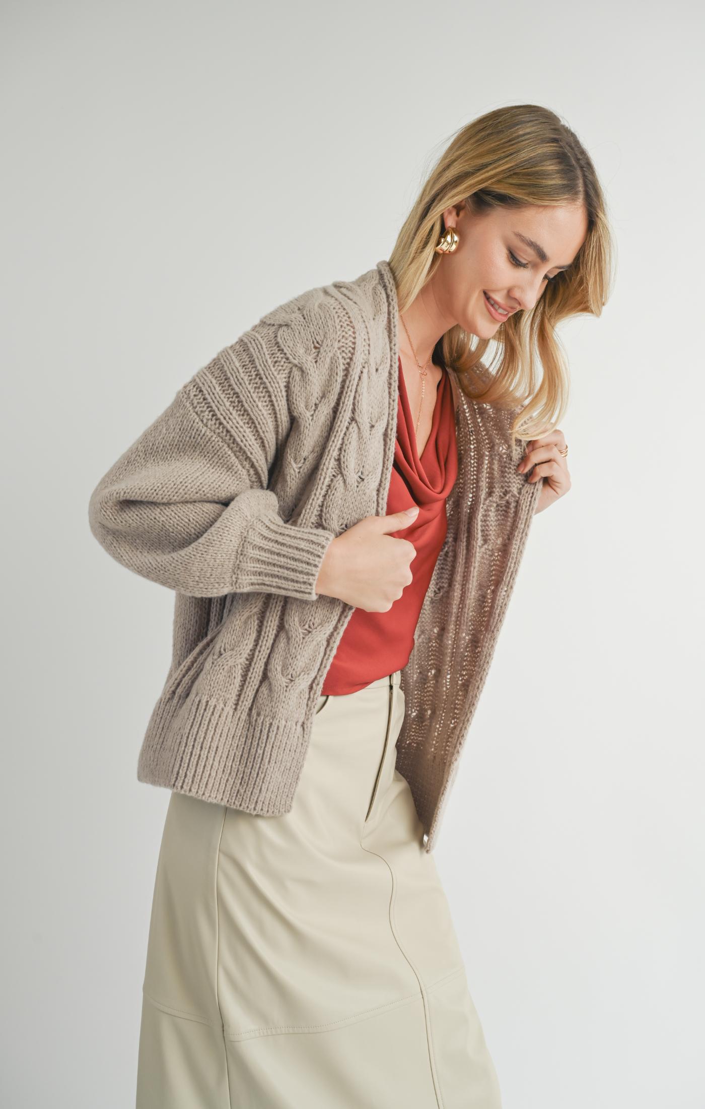 Sadie & Sage, Lorna Chunky Knit Cardigan in Light Taupe - Boutique Dandelion