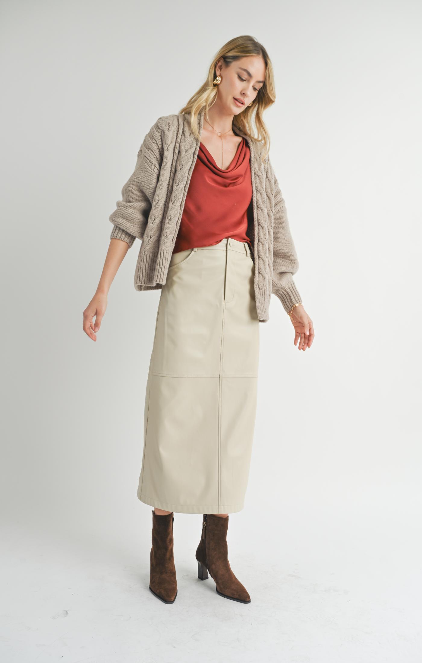 Sadie & Sage, Lorna Chunky Knit Cardigan in Light Taupe - Boutique Dandelion